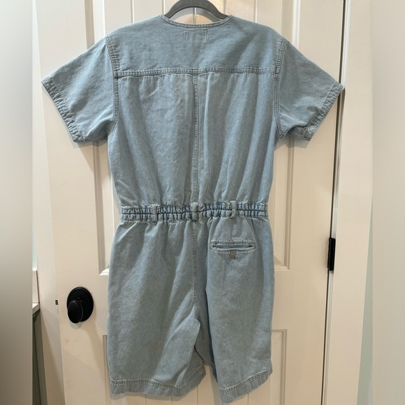 Gloria Vanderbilt- Denim Romper - Picture 5 of 6